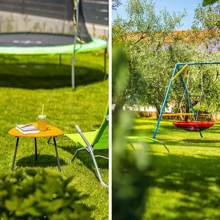 R & Z-brand New Family With A Spacious Yard * Fažana